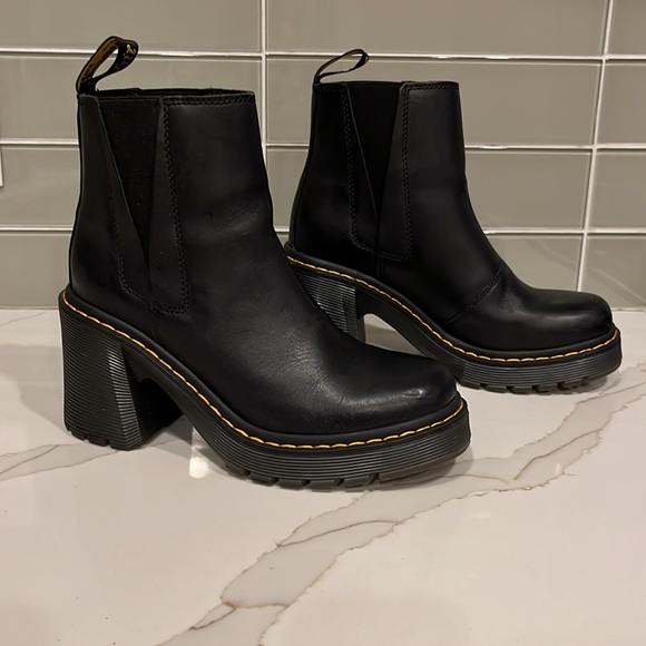 Dr. Martin Spence Chelsea Boots: EU 39, US ladies 8 - Picture 2 of 8
